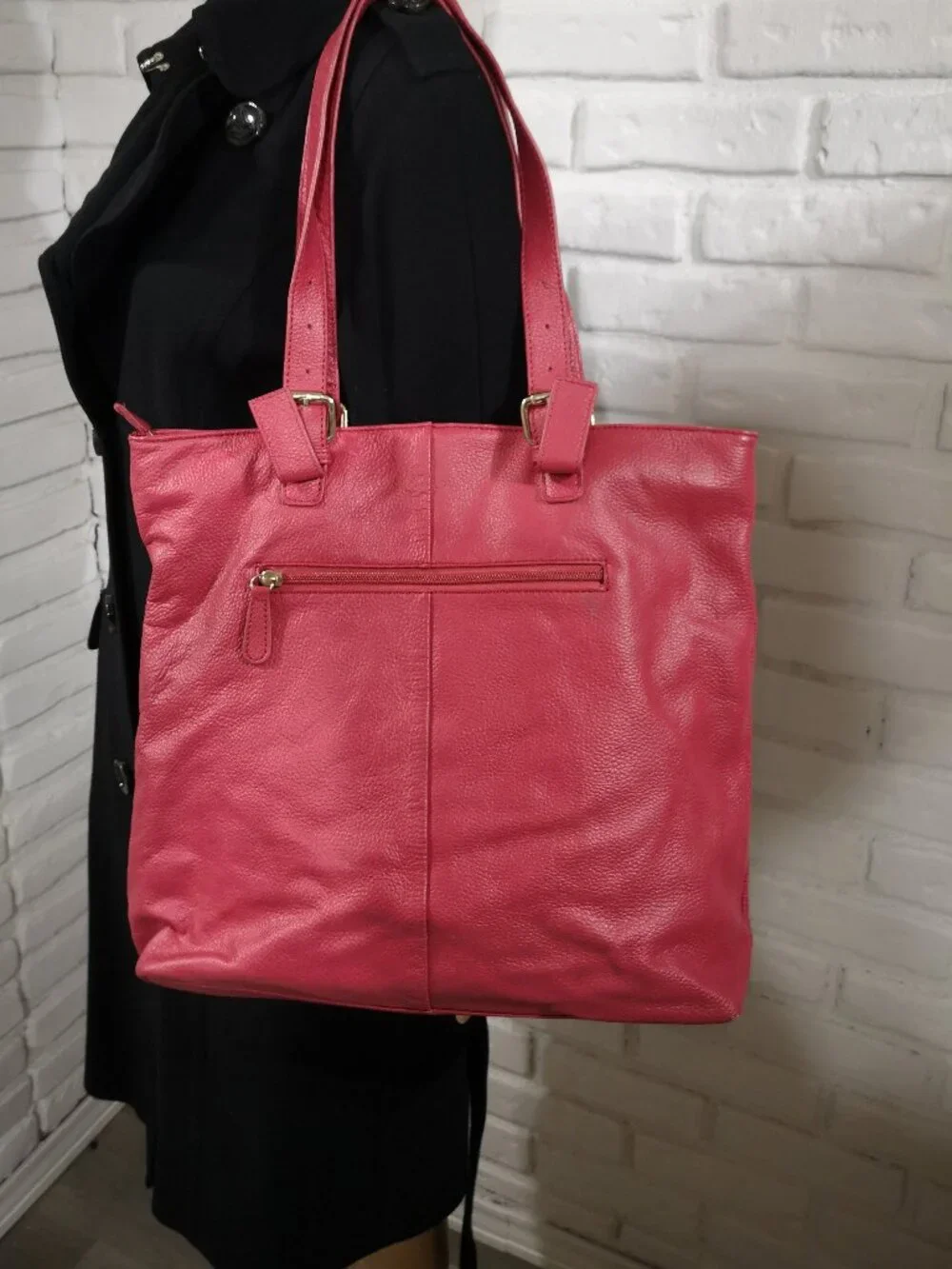 Raisa by Heys Pink Adjustable Strap Pebble Finish Leather Large Tote Bag Lined - Picture 2 of 15